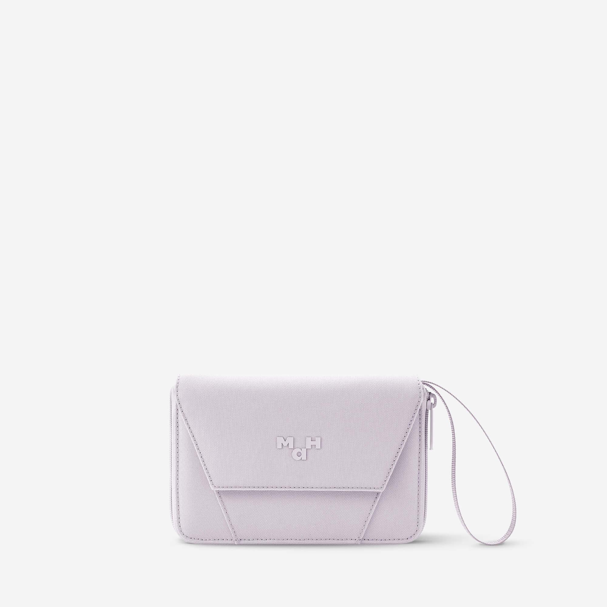 Echo Folio Passport Bag - Image 14
