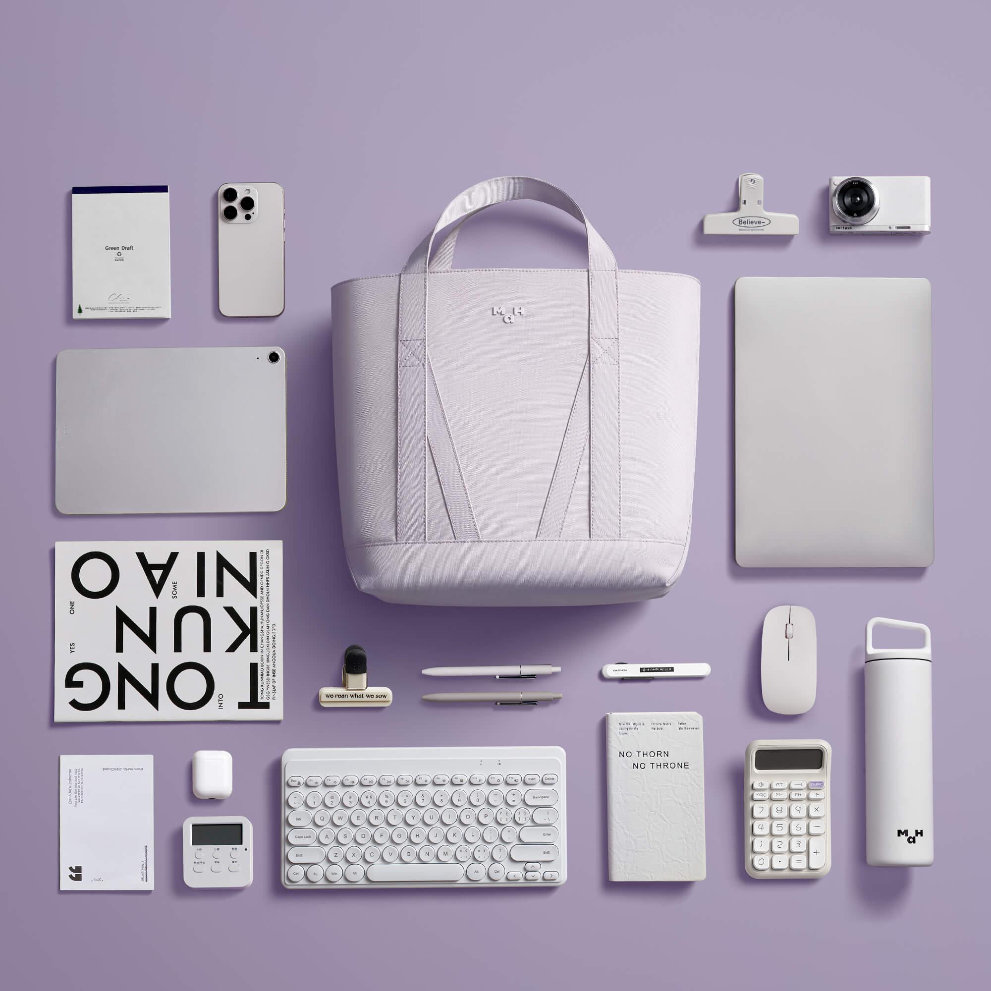 Young Hull Tote - Image 8