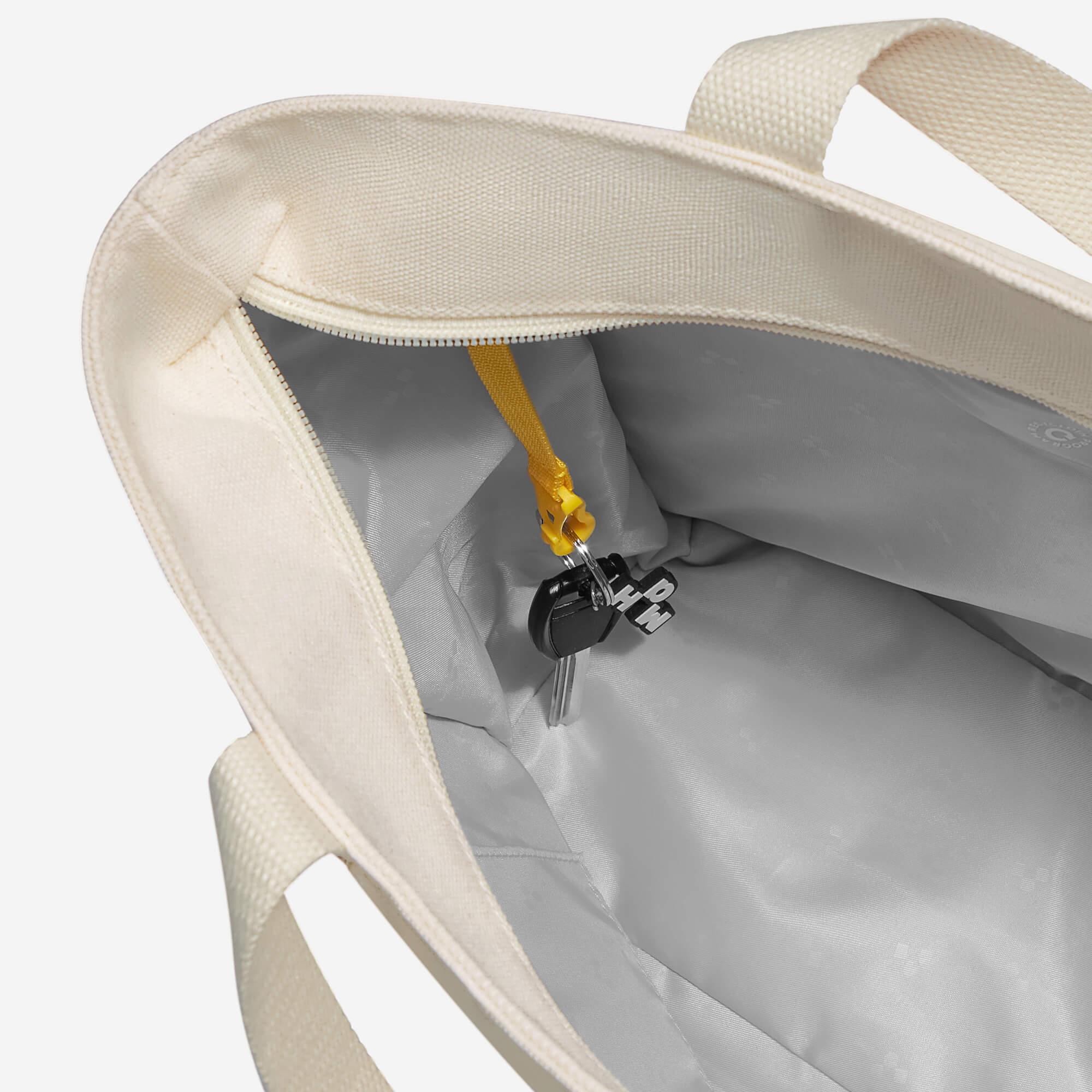 Young Hull Tote | Recycloth | Recycled Cotton - Image 5