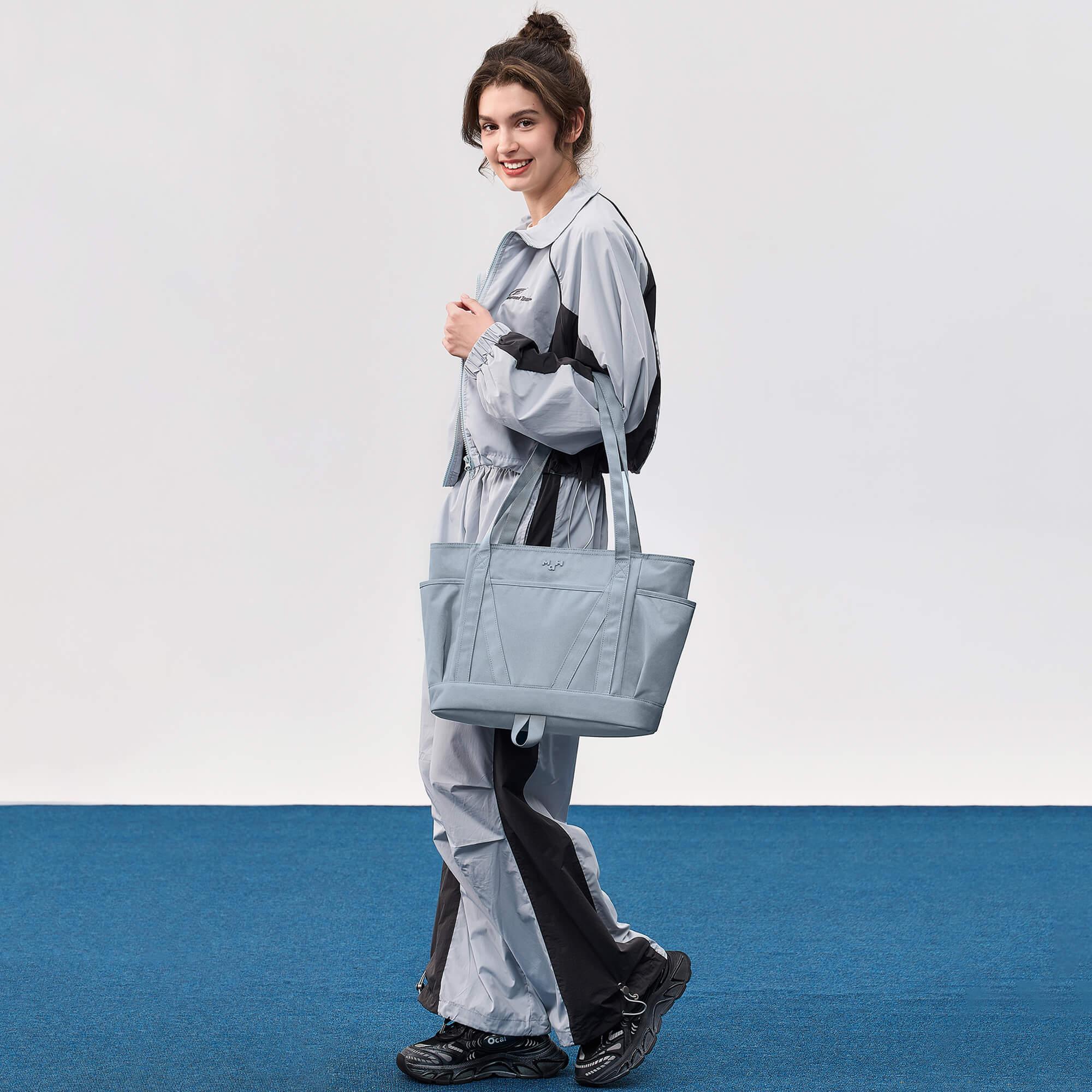 Young Tour Tote | Quarry - Image 9